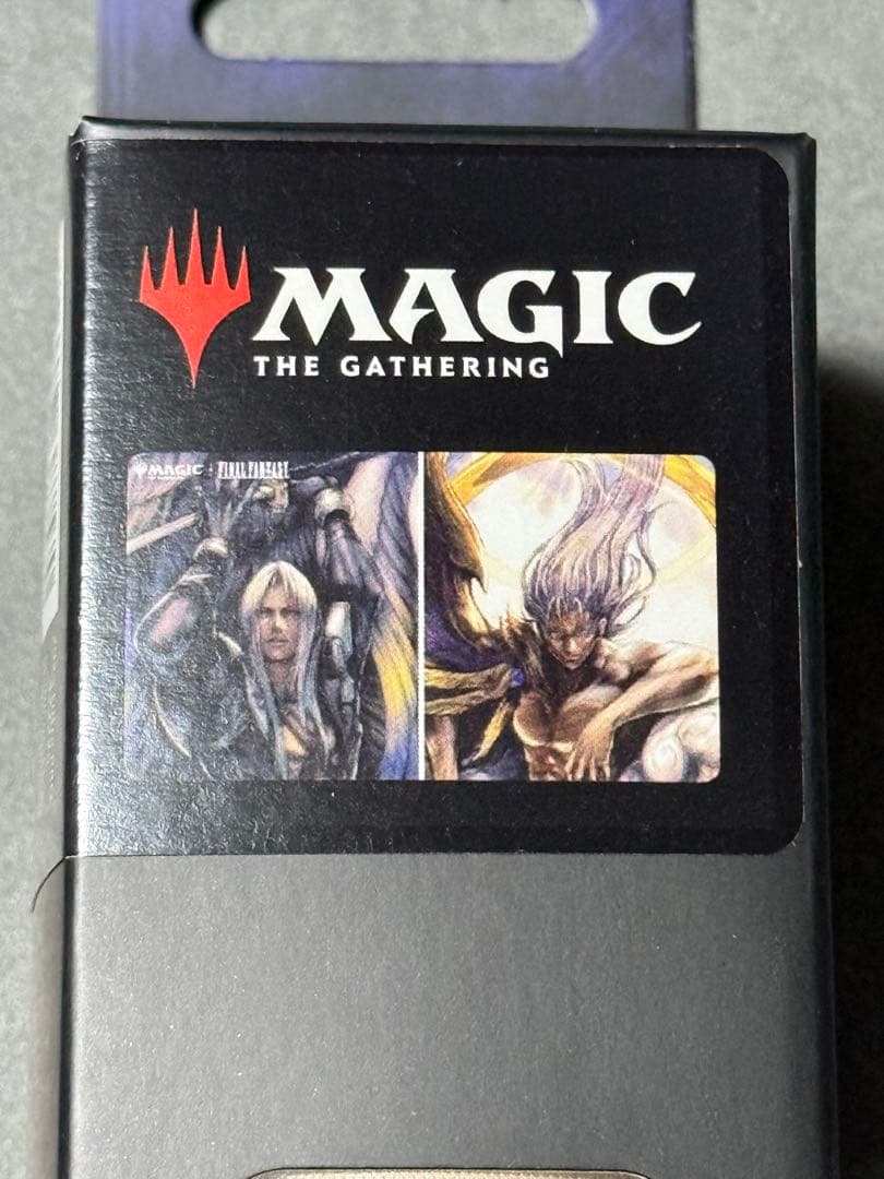 【新品】MTG×FF威名のソルジャー、セフィロス ウルトラプロ 両面プレイマット