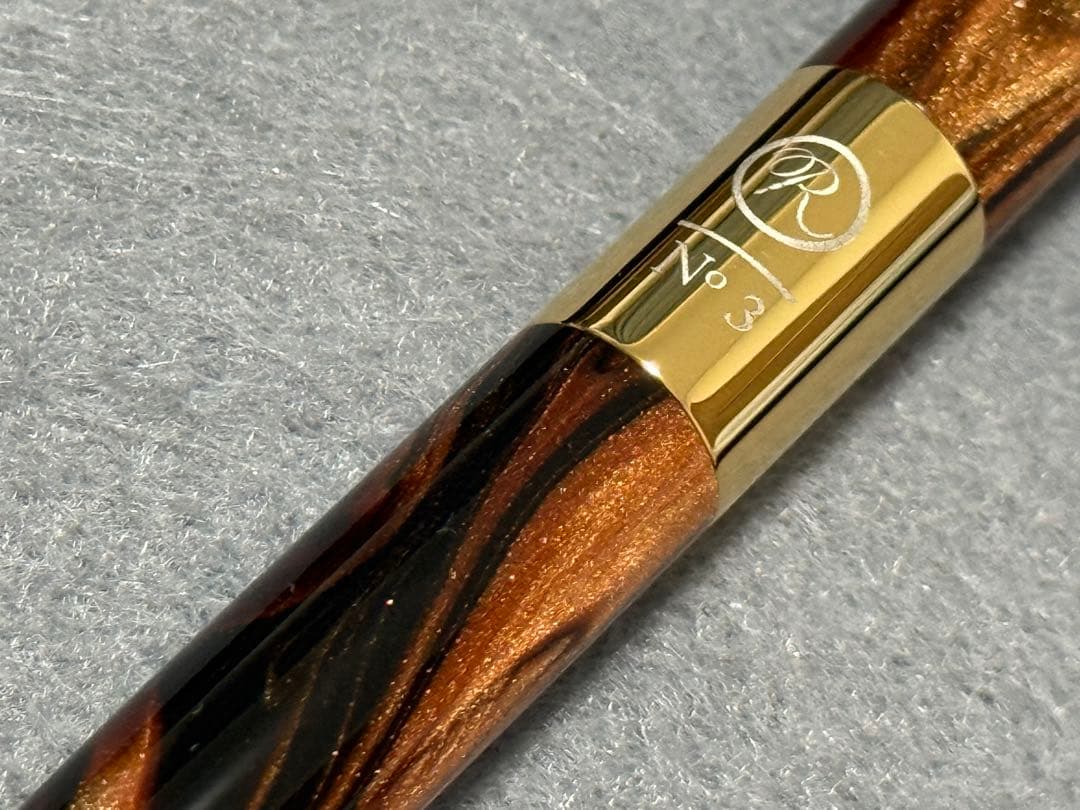 伊東屋 Romeo No.3 ロメオ No.3 オーリックアンバー 細軸