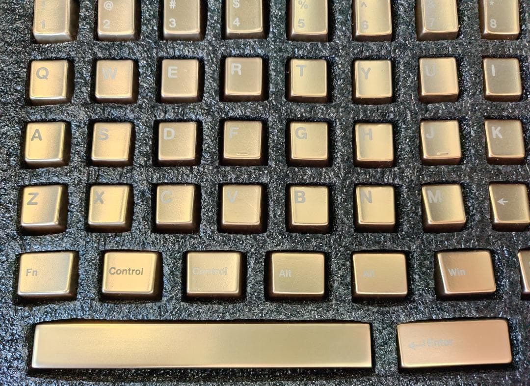 awekeys satin goldフルメタルキーキャップセット