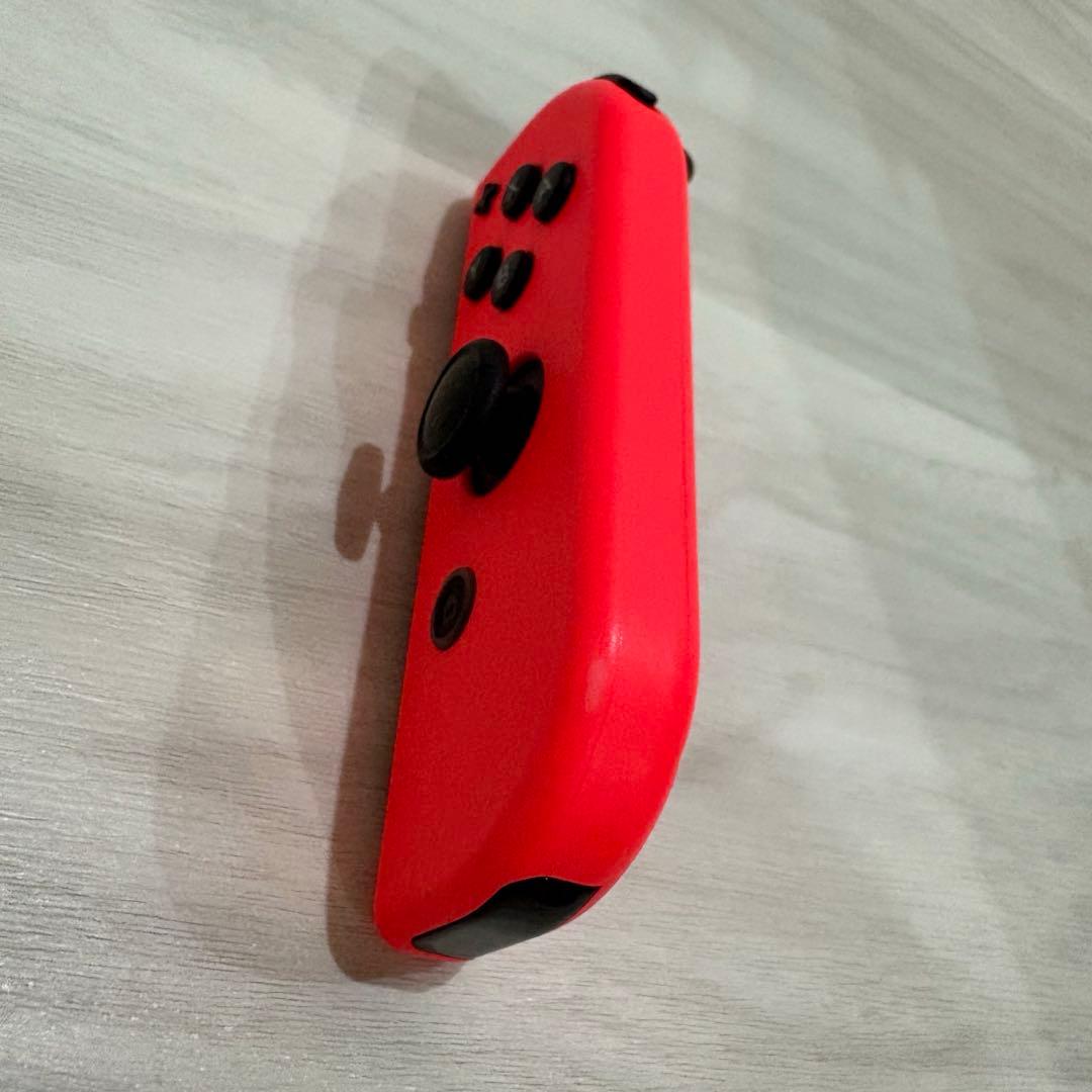 【美品】Nintendo Switch 本体　HDMIケーブルなし