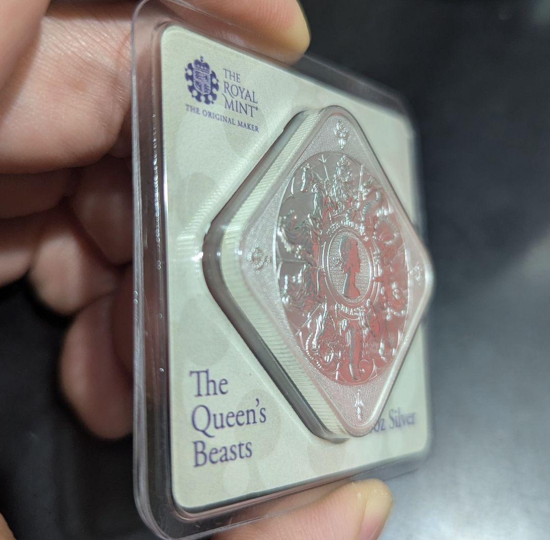 女王の野獣/ヤングヤングの肖像とクイーンズビースト/ 1oz 銀地金バー/純銀