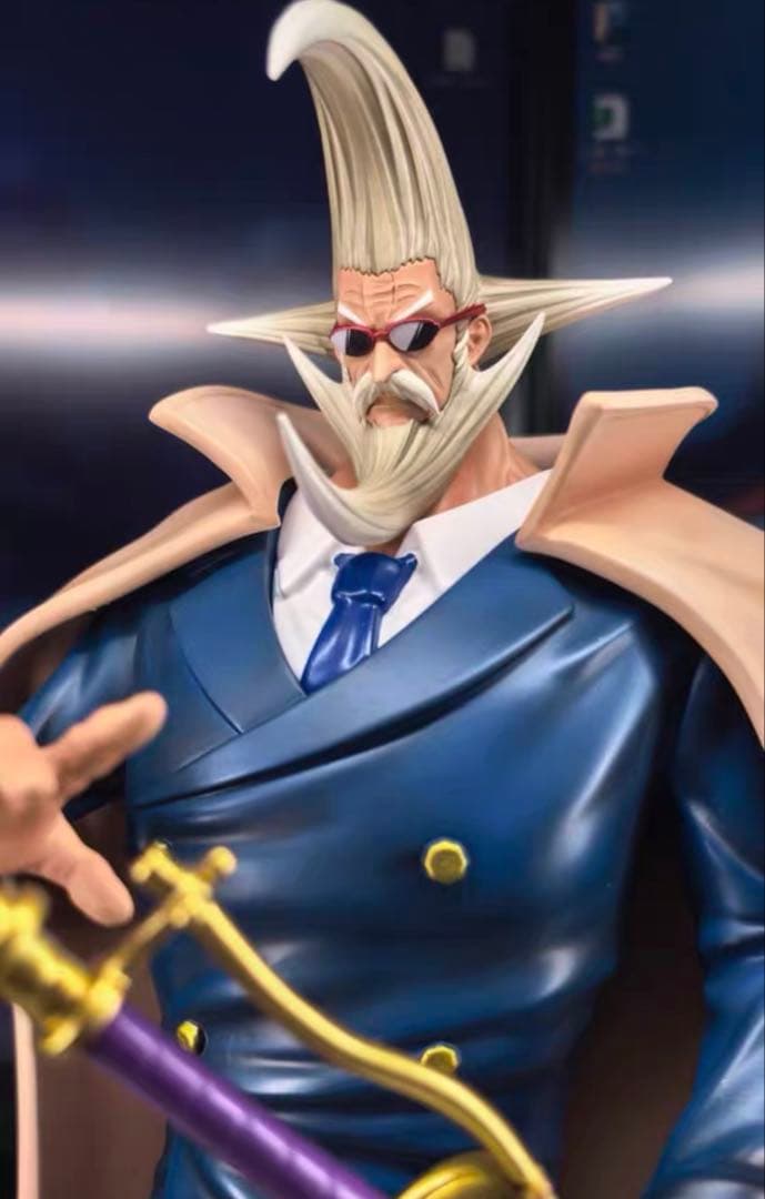 ワンピース ガーリング聖 ガレージキット ガレキ スタチュー①