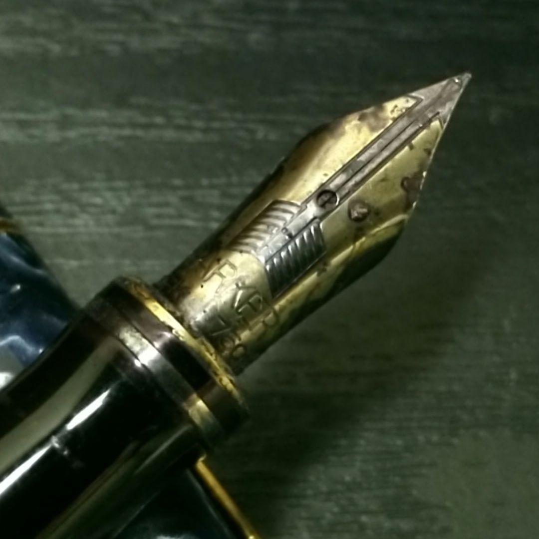 パーカー　デュオフォールド インターナショナル マーブルブルー 18金　ケース付