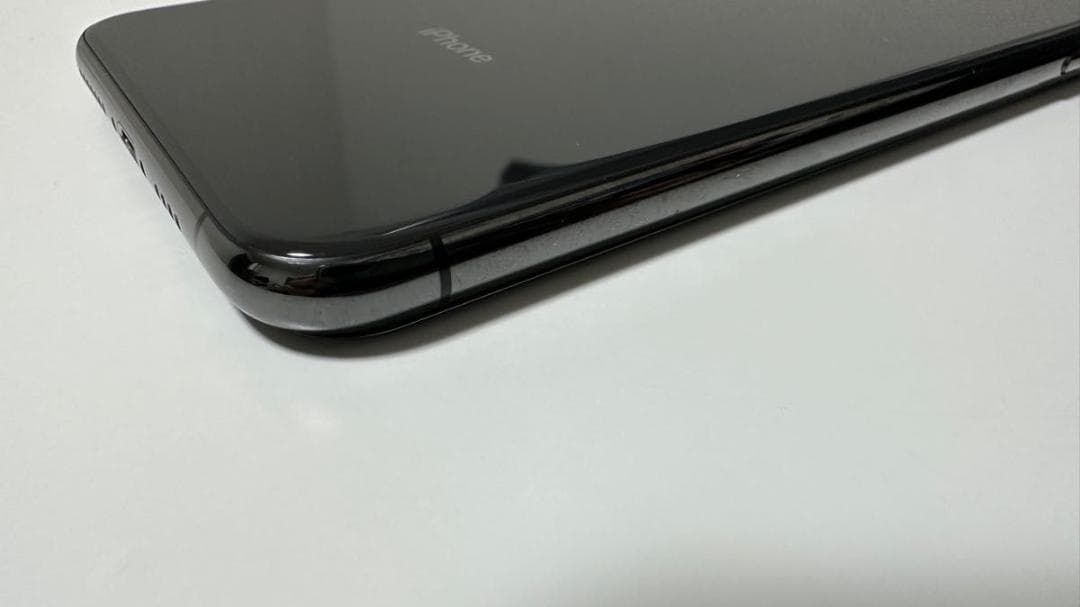 美品 デュアルNanoSIM iPhone 香港モデル Xs Max 64GB