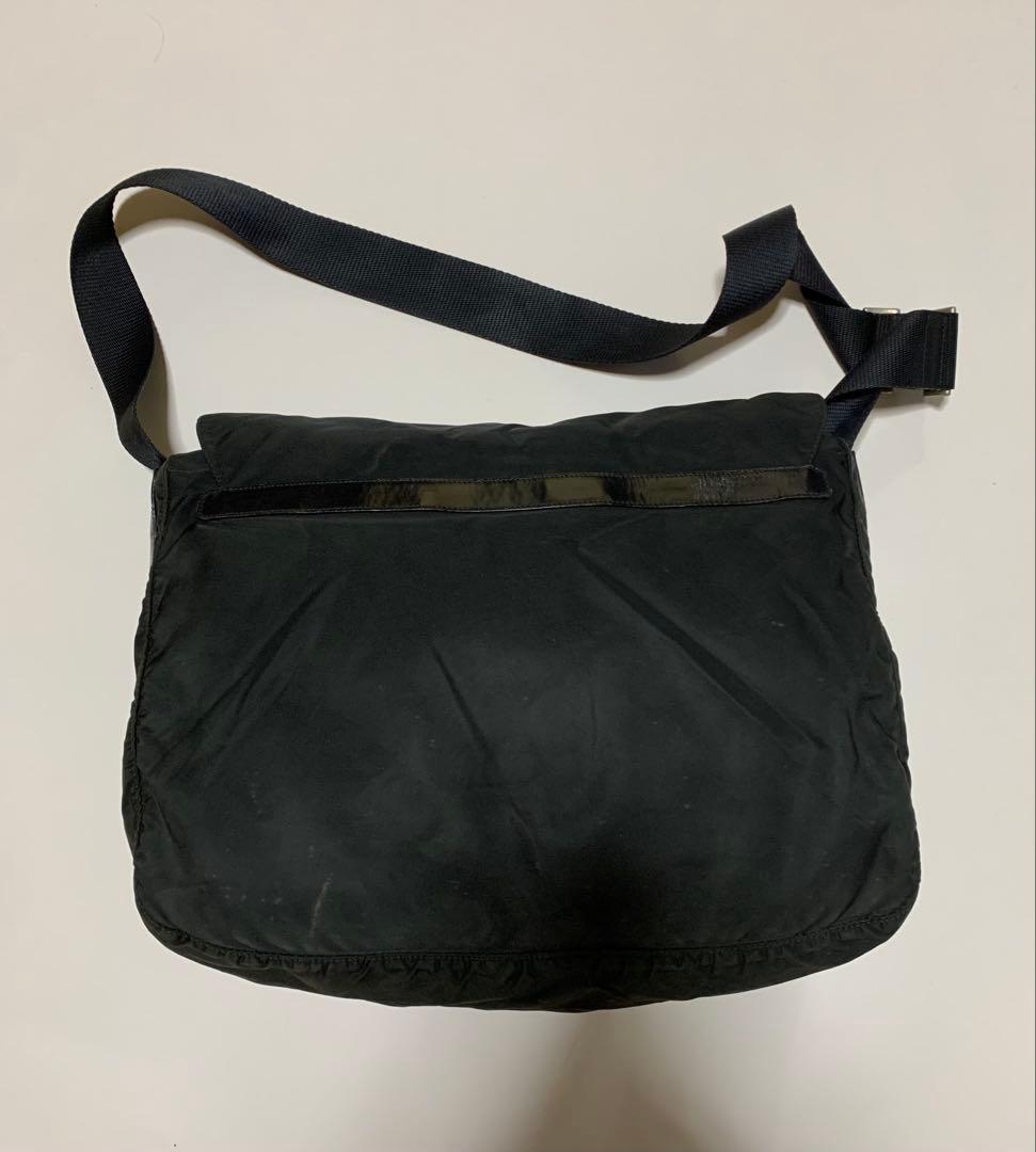 P*v様 PRADA　ショルダーバッグ　黒
