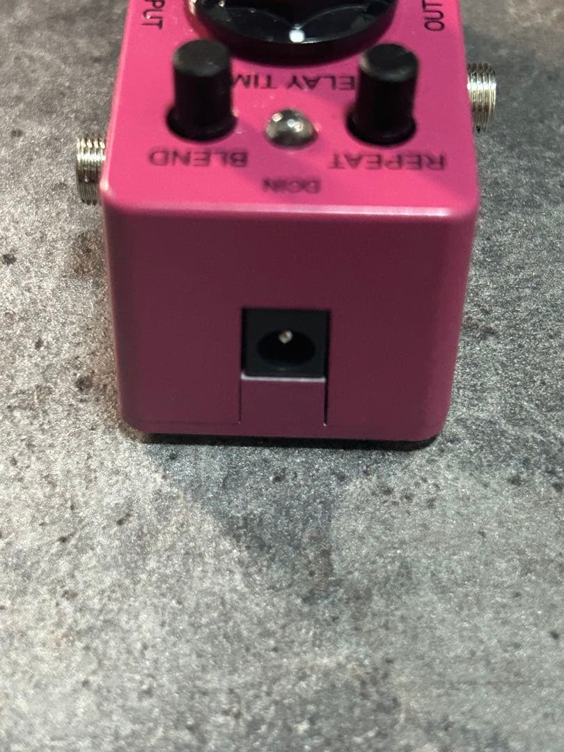 Ibanez ( アイバニーズ )ADMINI ミニ・サイズ アナログ・ディレイ