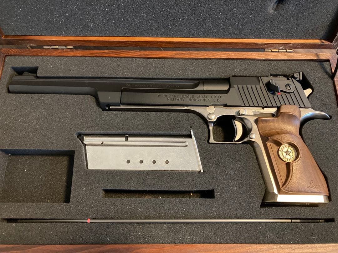 東京マルイ　バイオハザード2 10インチカスタム　デザートイーグル 50AE