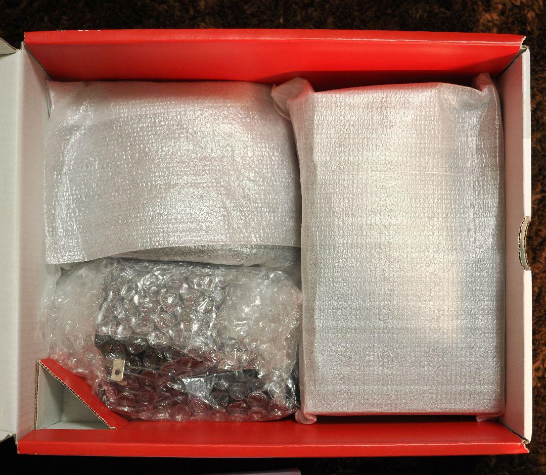 【美品】2024年購入 Nintendo Switch 本体