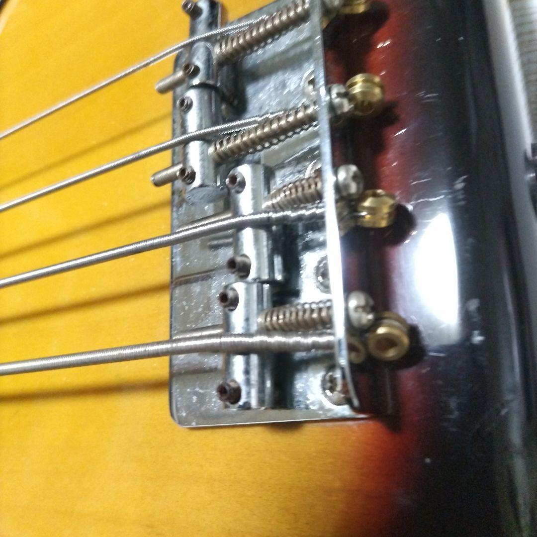 プレッションスタイル　サンバースト 4弦エレキベース