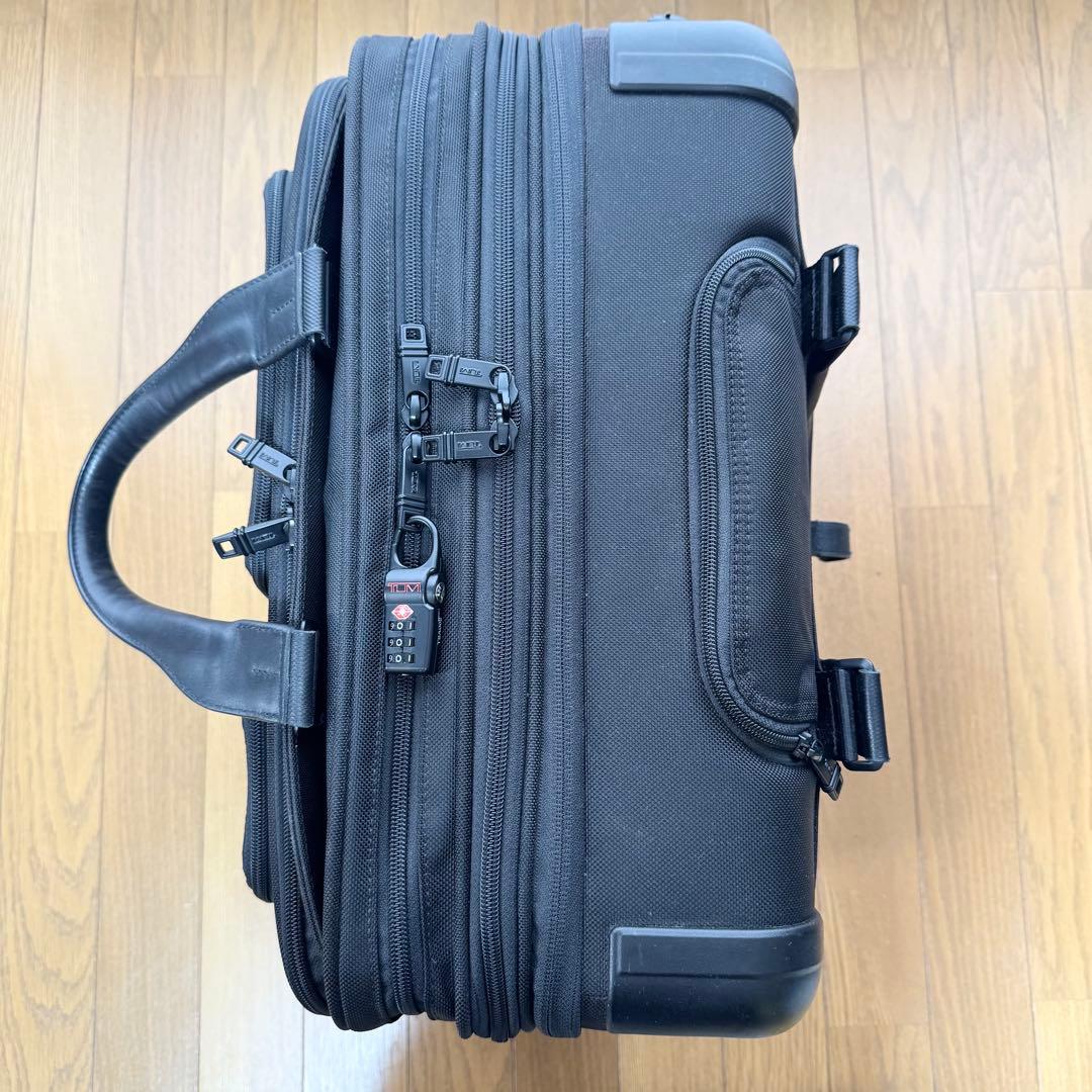 【超美品】TUMI トゥミ キャリーケース ブラック 　26627D2