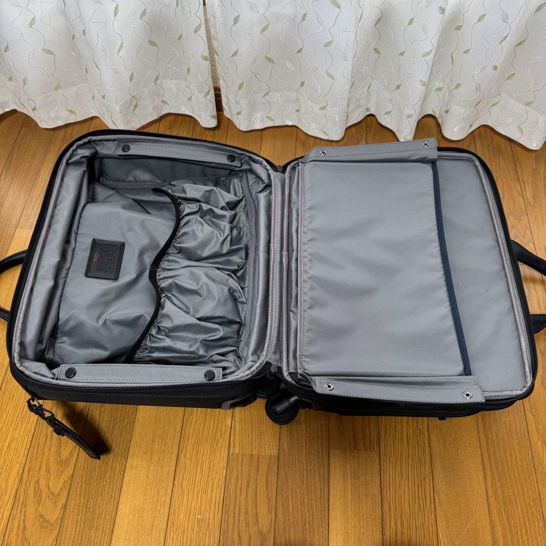【超美品】TUMI トゥミ キャリーケース ブラック 　26627D2