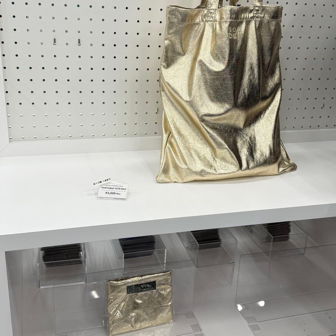 【新品3点セット】ジョングク GOLDEN トートバッグ　キーリング　香水