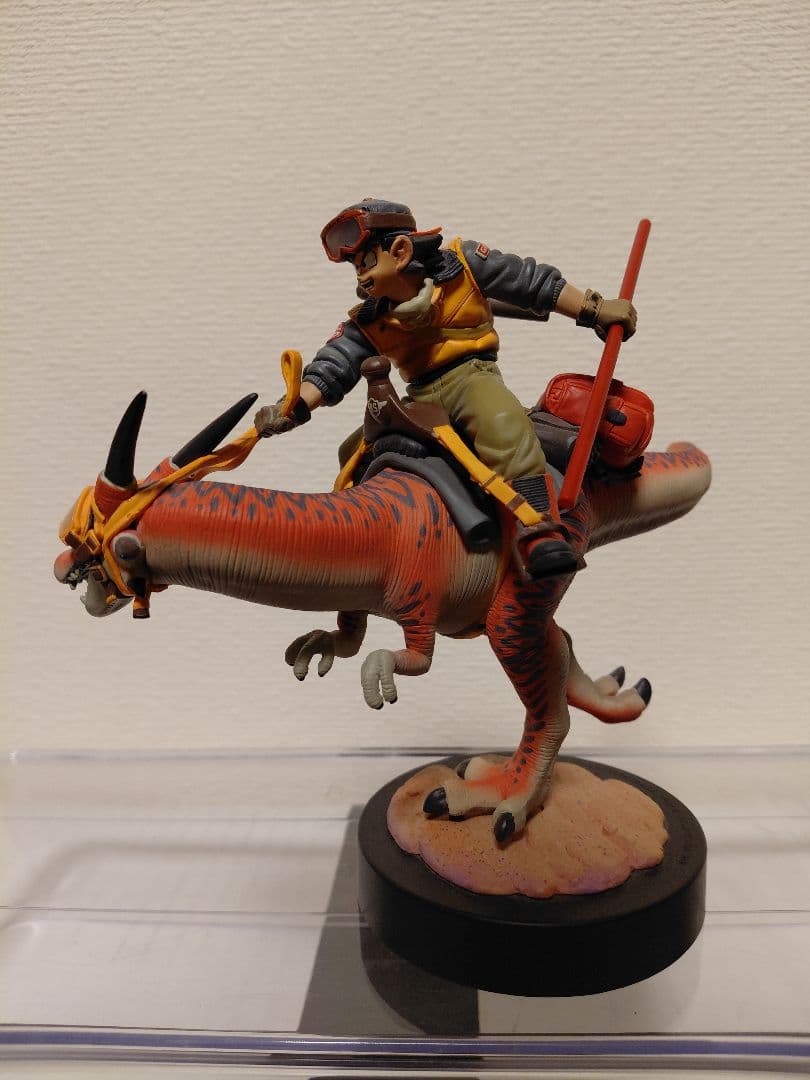 ドラゴンボール　フィギュア　恐竜　 デスクトップリアルマッコイ 孫悟空