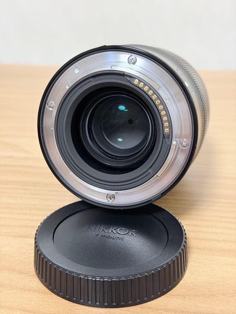 としのり NIKKOR Z 35mm f/1.8 S レンズ