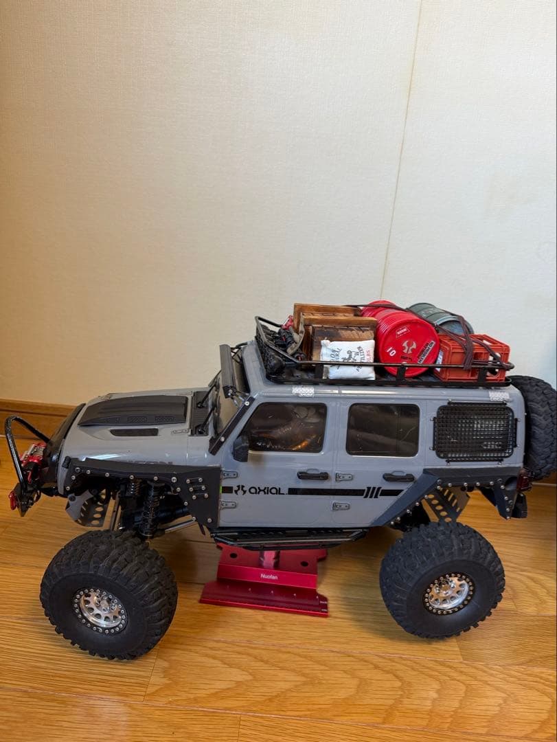 クローラーラジコン アキシャルSCX103