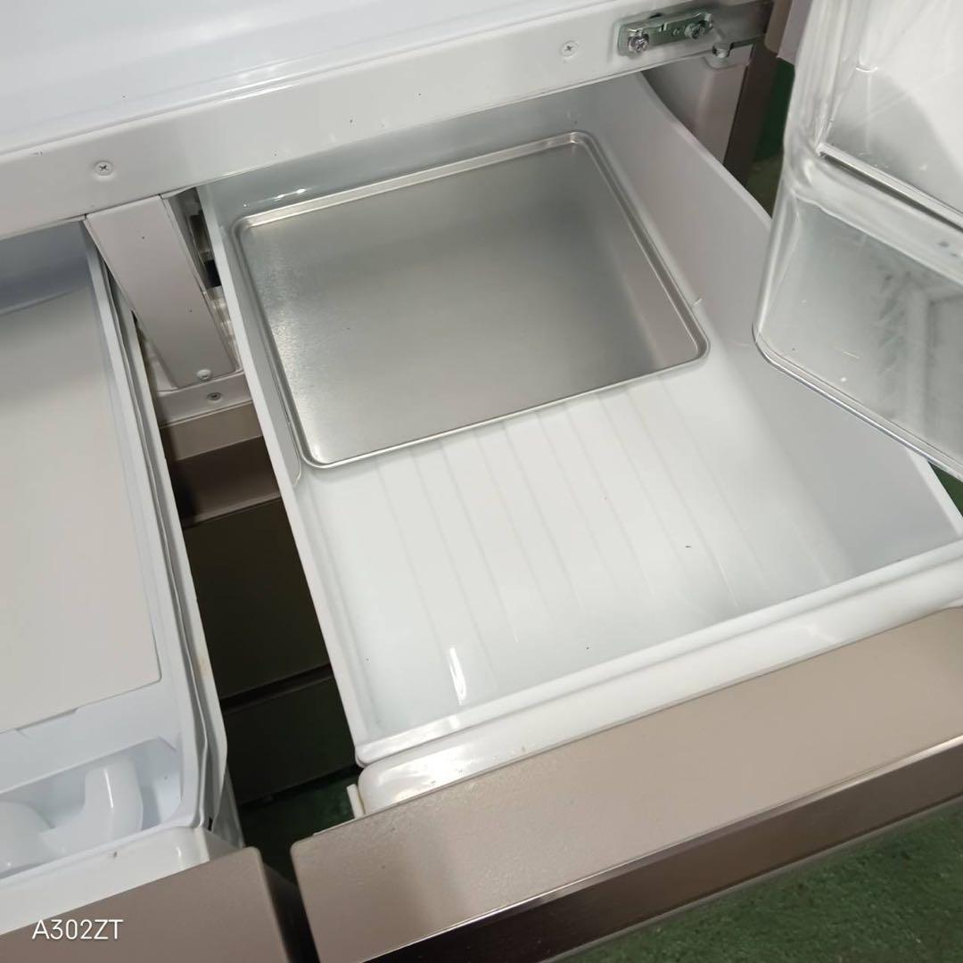 446 東芝大型冷蔵庫　400L強　小型　家庭用　自動製氷　右開き　ガラスパネル