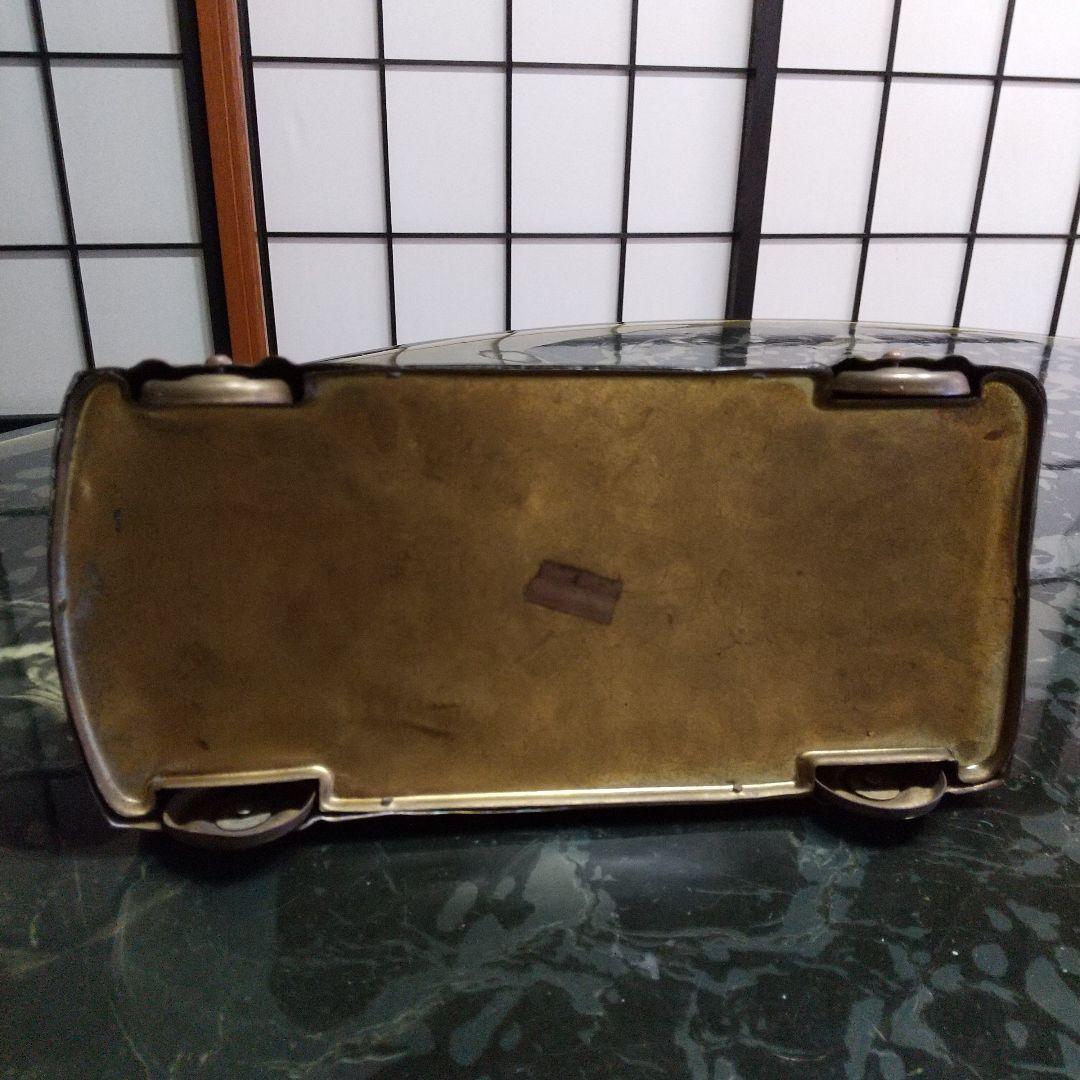 ブリキのおもちゃ