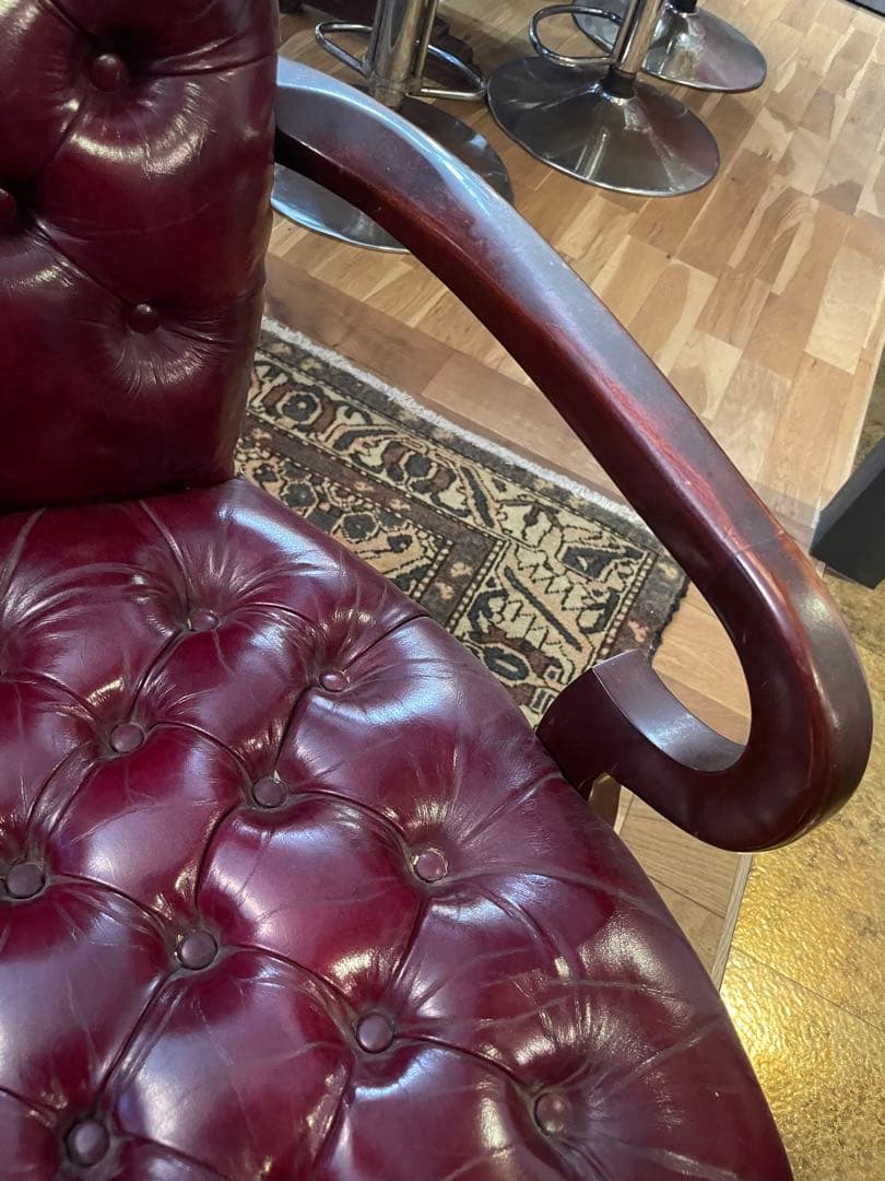 アンティーク　チェスターフィールド　チェア