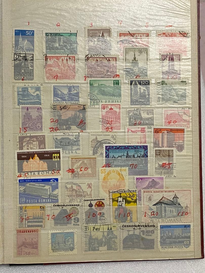 使用済み切手帳　EXPO 70 切手あり　切手820枚入りコレクションブック