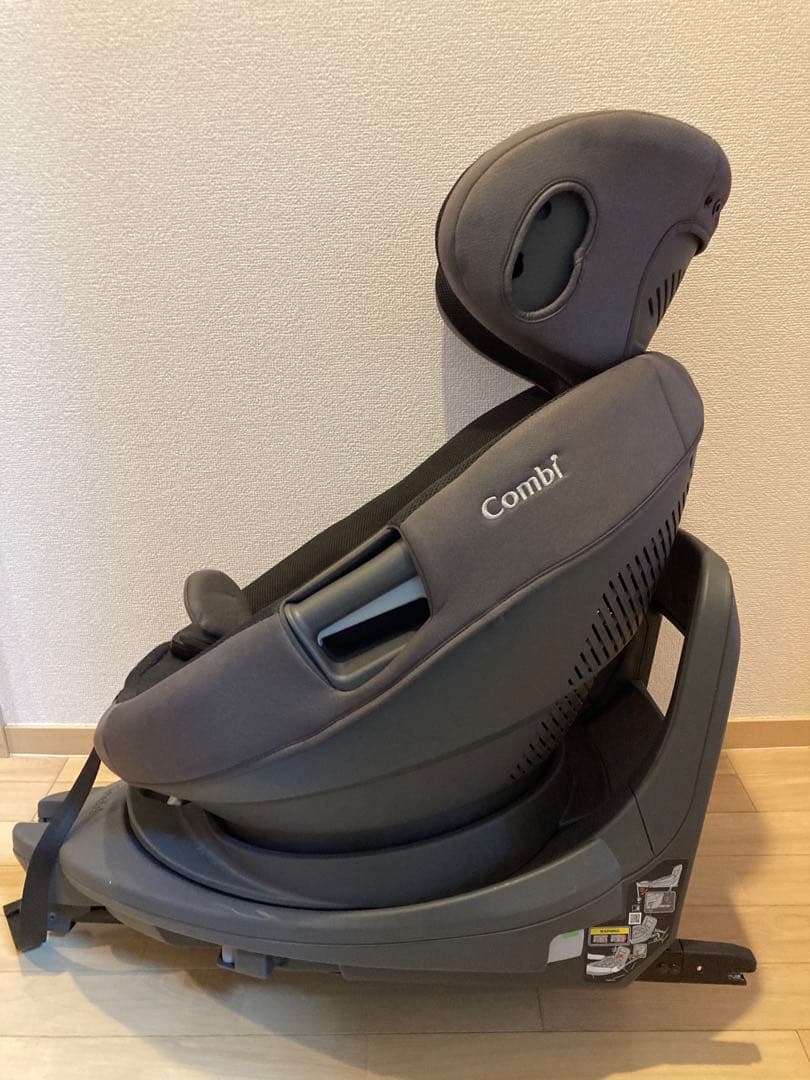 【良品】 Combi コンビ ZB-750 THE S plus ISOFIX