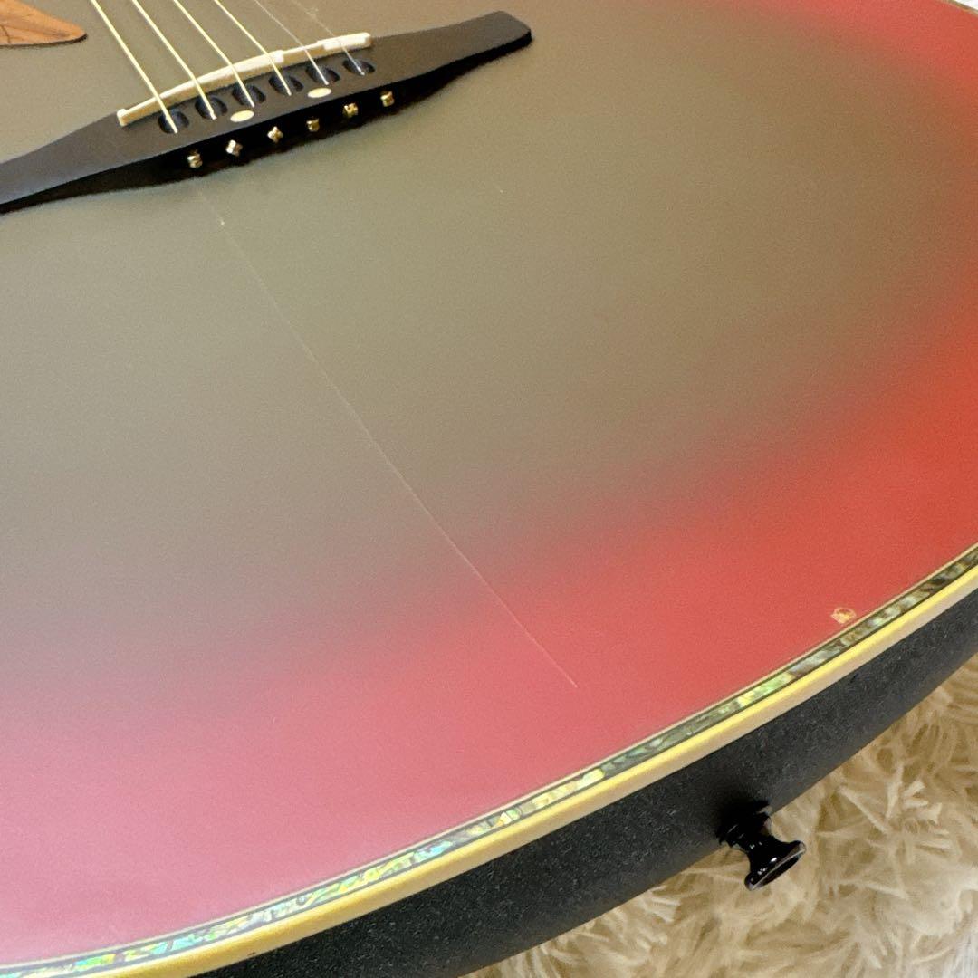 Ovation/Celebrity CC44 ミッドデプスボディ エレアコの定番