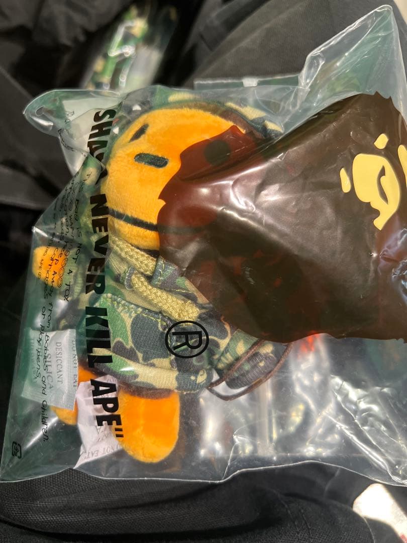 a bathing ape CENTRAL CEE BABY MILO キーチェ