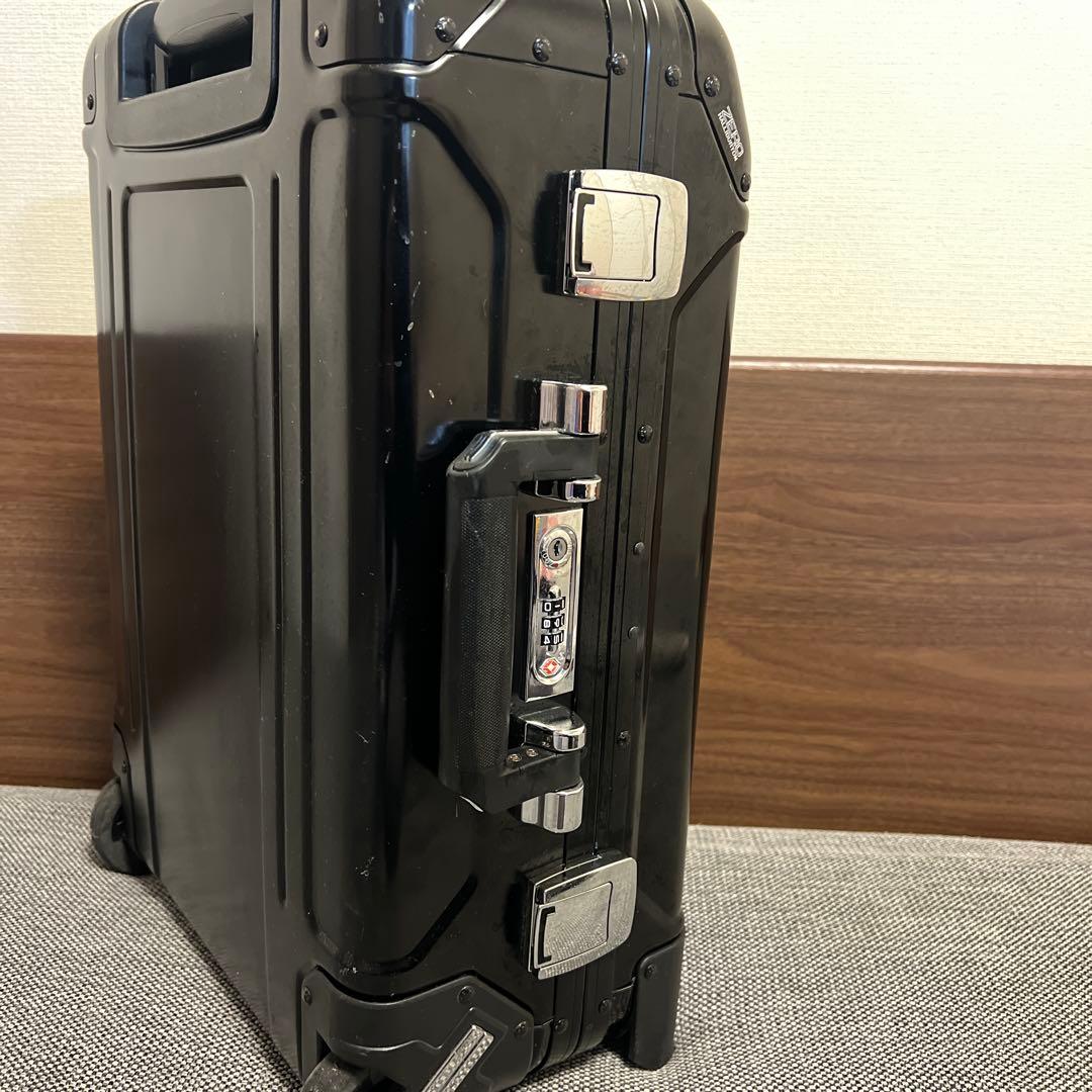 【ジャンク】ZERO HALLIBURTON キャリーケース スーツケース2輪