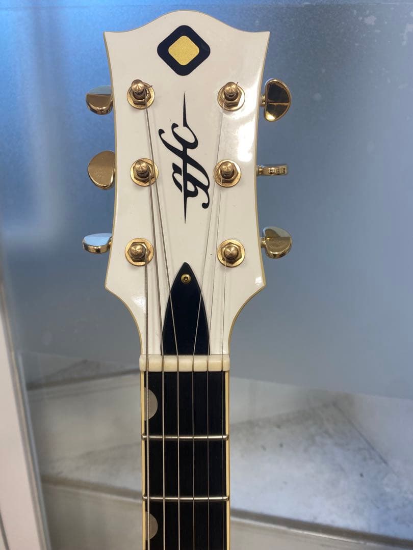 gfc guitar GWF-600/White セミアコギター