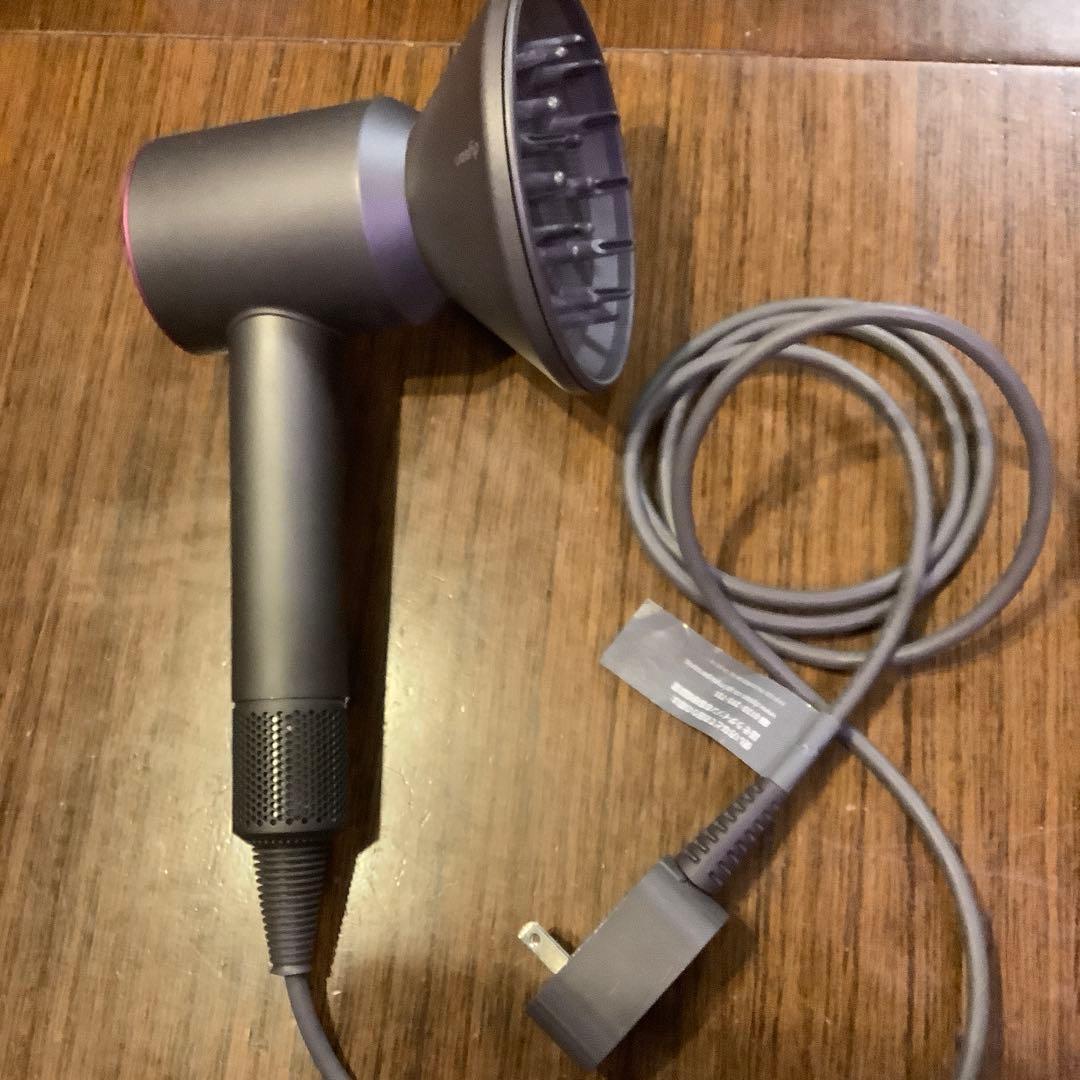 【美品】ダイソン　ドライヤー