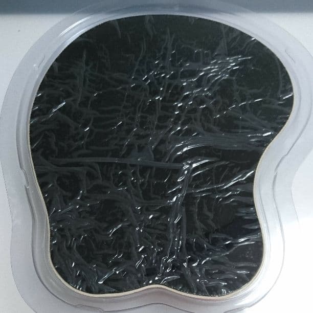 ドメスティックな彼女  マウスパッド