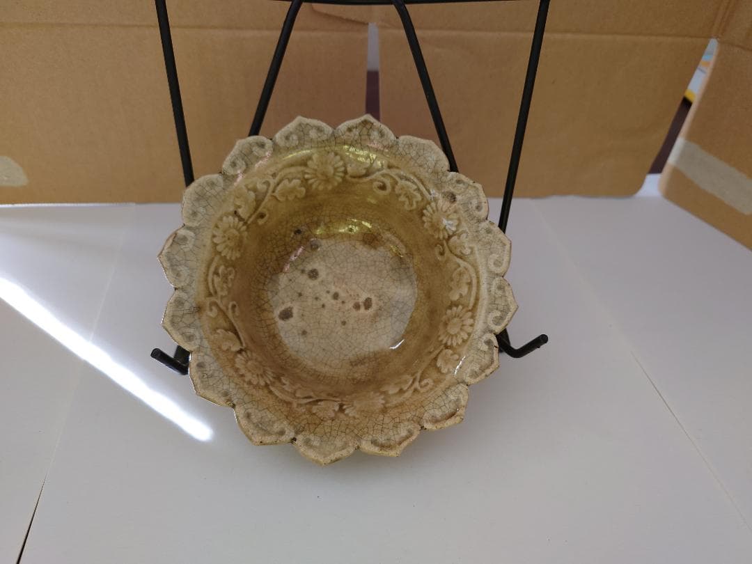 ★陽刻輪花鉢★室町～桃山☆骨董品　☆