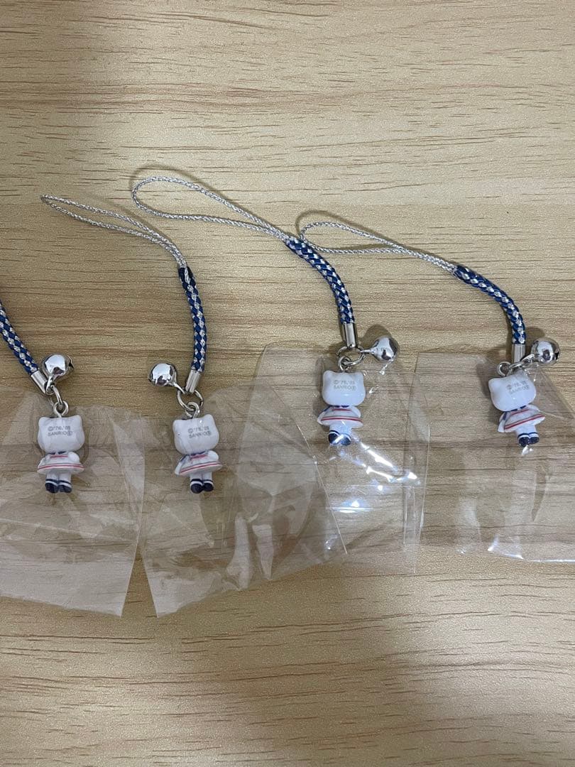 レア ご当地根付ハローキティ 横浜元町バージョン　2005 未使用