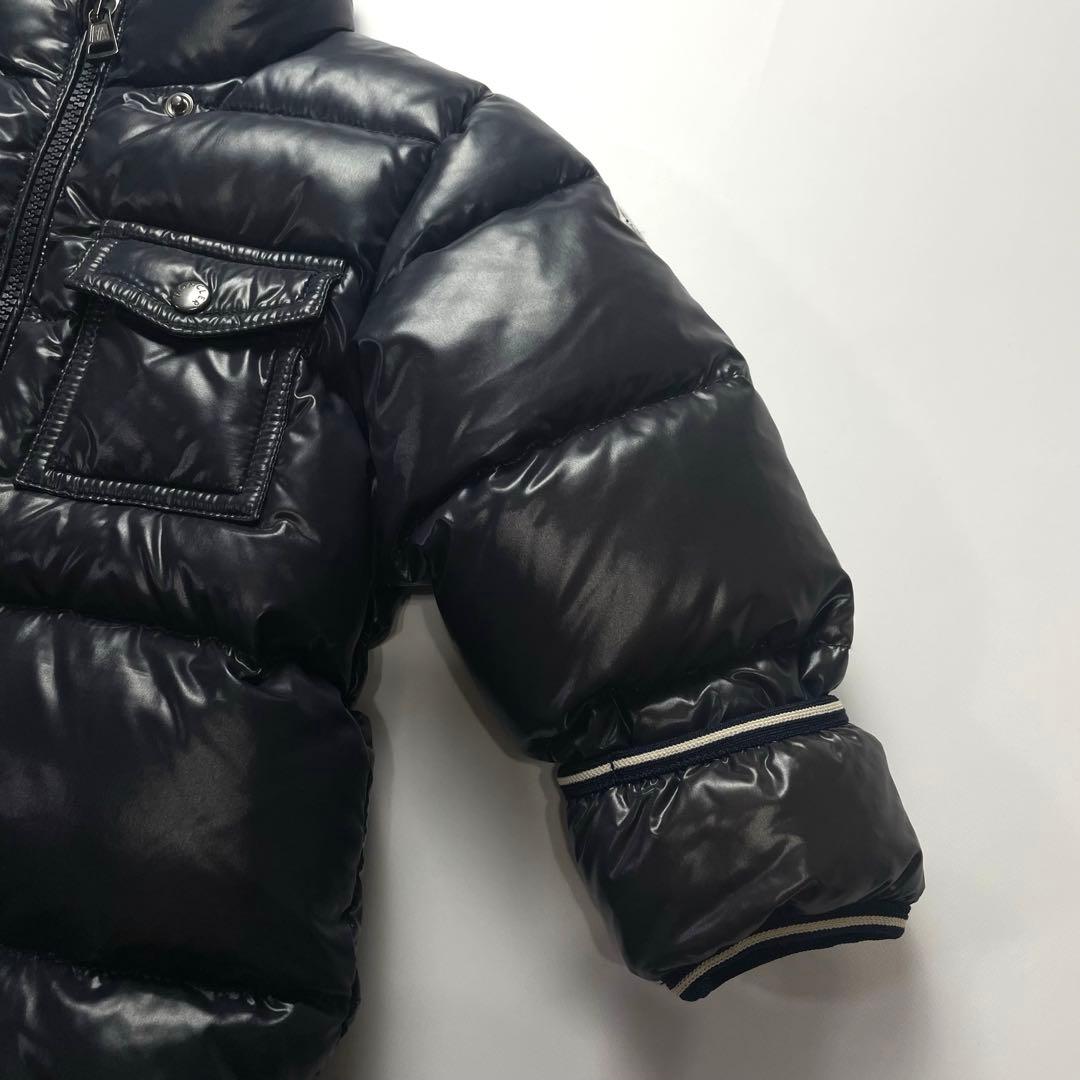 高級感✨モンクレール ロンパース ダウン サイズ80 子供服 黒 ロゴ入り 美品