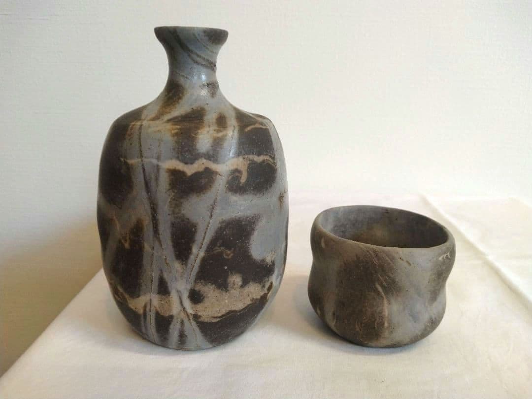 備前焼 若宮窯太田富夫（伝統工芸士）作 練り込み青備前陶 徳利とぐい呑み