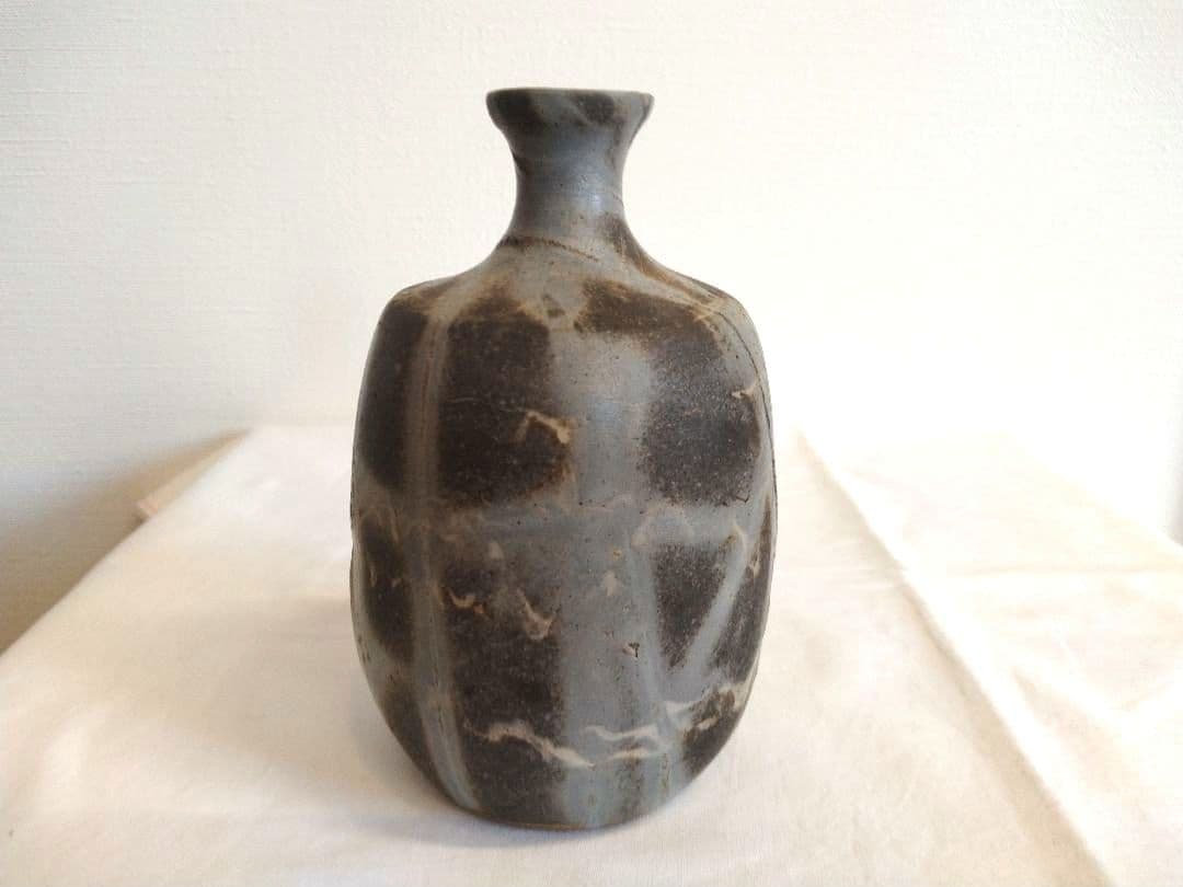 備前焼 若宮窯太田富夫（伝統工芸士）作 練り込み青備前陶 徳利とぐい呑み