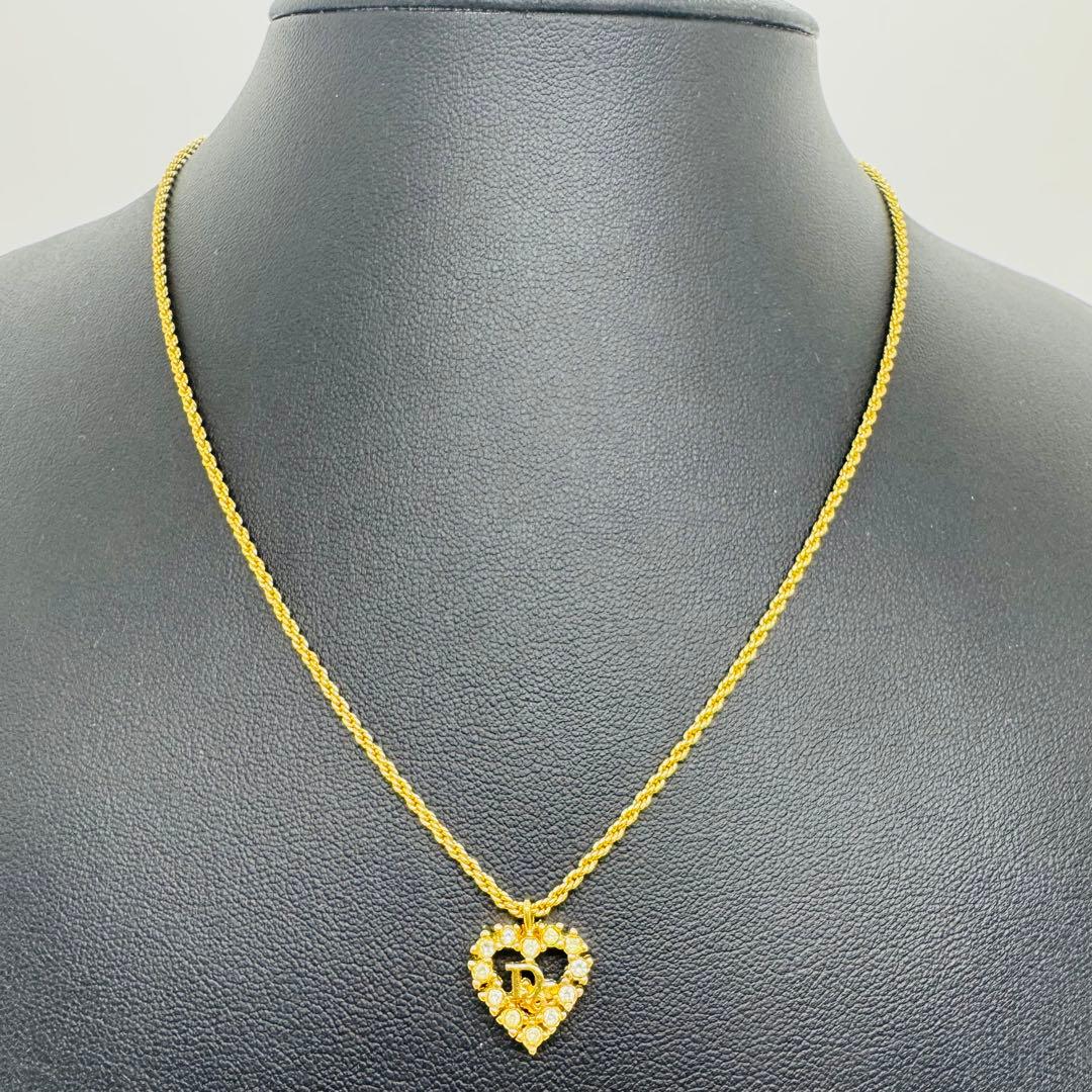 ✨Dior✨ディオール✨ラインストーン✨ハート型トップ✨ゴールド✨ネックレス✨