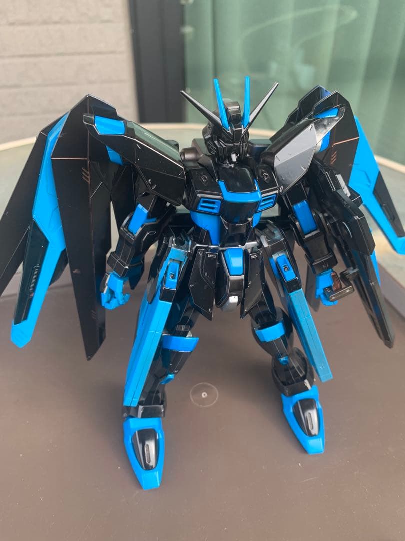 1/48スケール メガサイズガンダム と組立体験版他有り。