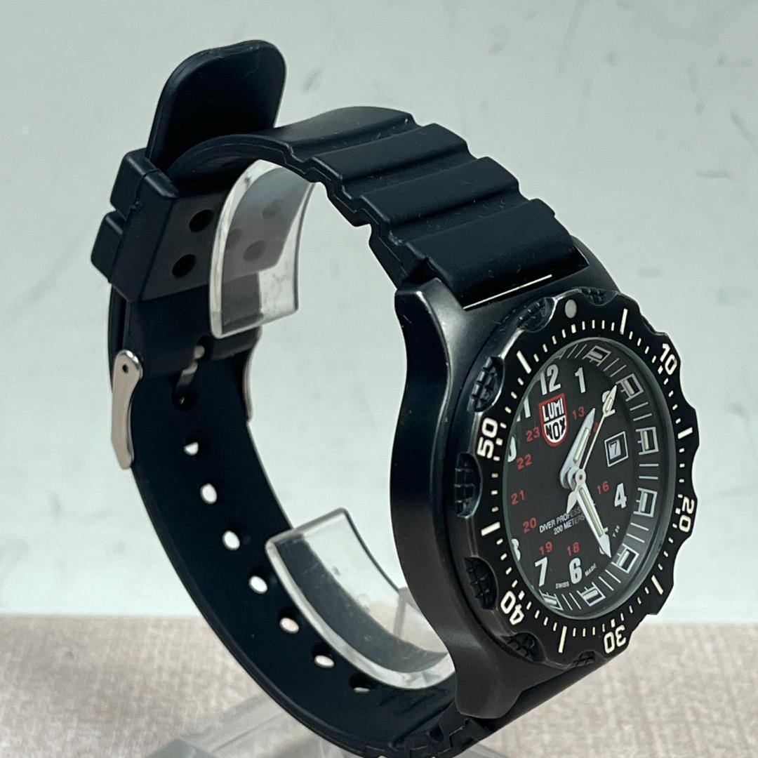 55 LUMINOX ルミノックス 8400シリーズ 防水機能 200M 腕時計