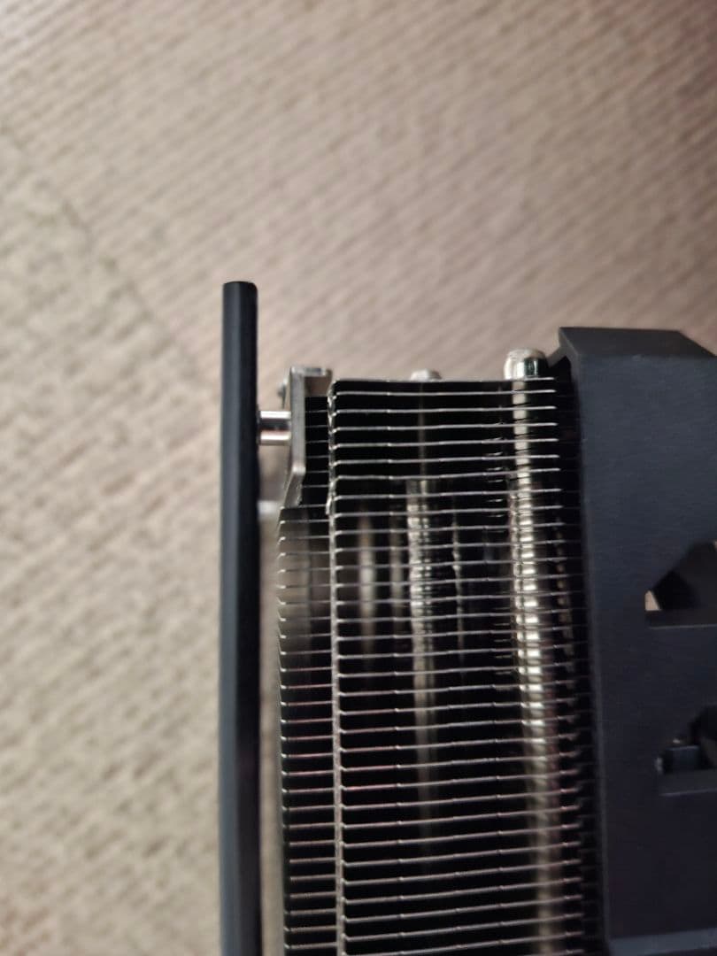 PNY 4070Ti グラフィックボード 3ファン