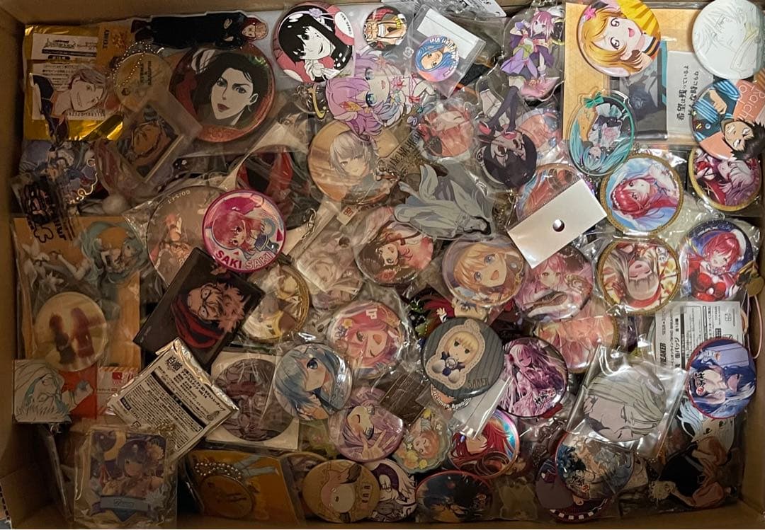 アニメグッズ　キャラクターグッズ　1200個以上　まとめ売り