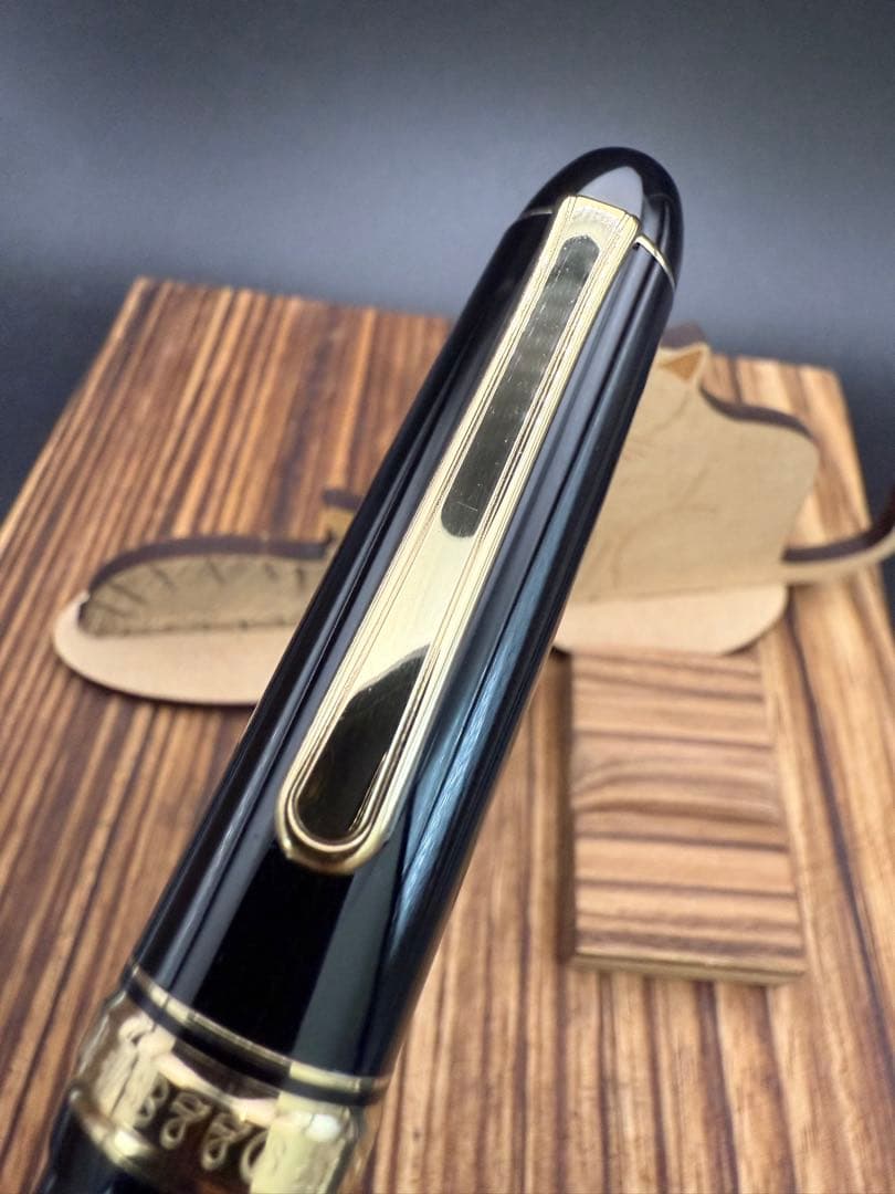 PLATINUM 万年筆 センチュリー 黒 14K M