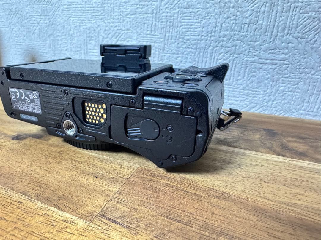 OLYMPUS OM-D E-M5 Mark II 【シャッター数6367】