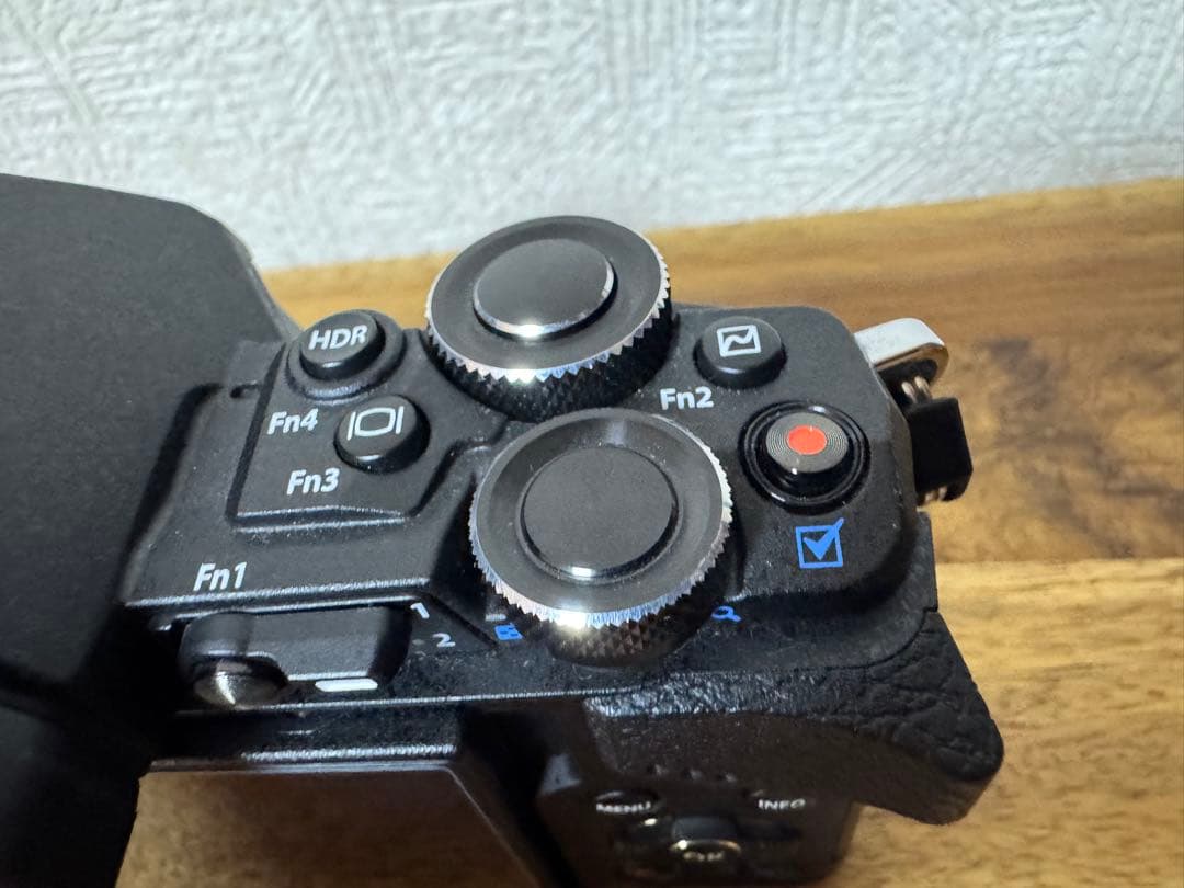 OLYMPUS OM-D E-M5 Mark II 【シャッター数6367】