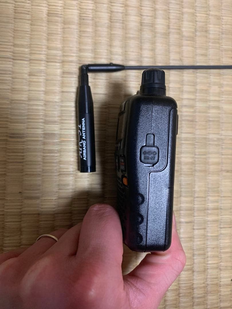 アイコム IC-R5 広帯域ハンディレシーバー 受信機 取扱説明書付