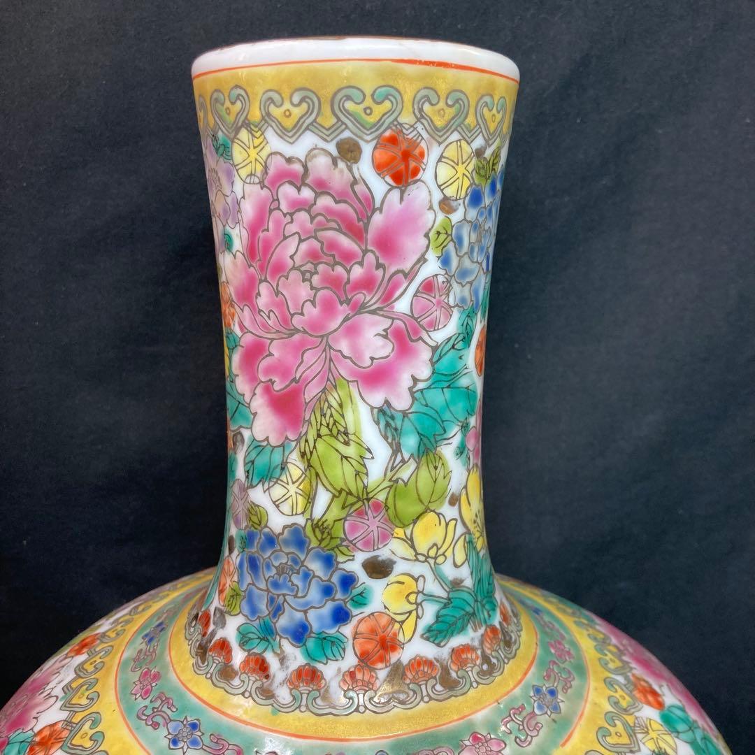 《中国美術》乾隆年製 金彩 飾り壺 金地萬花 一穿雲龍天球瓶 花瓶