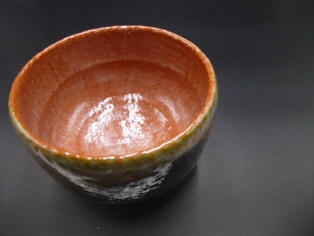 楽吉左衛門　十五代　直入　道入鵺写　赤茶碗／共箱・共布／裏千家十五代鵬雲斎極め箱