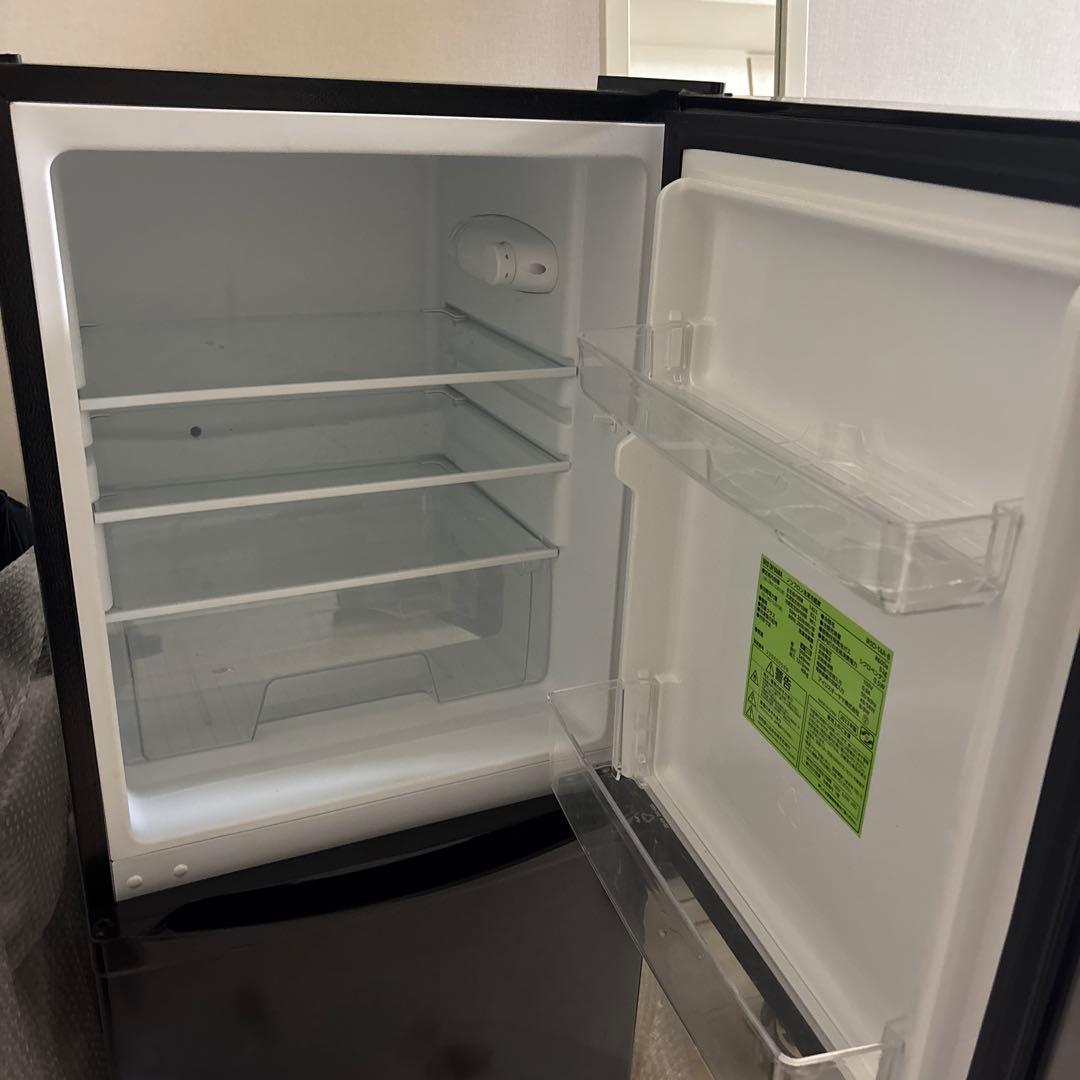 アイリスオーヤマ　黒色冷蔵庫