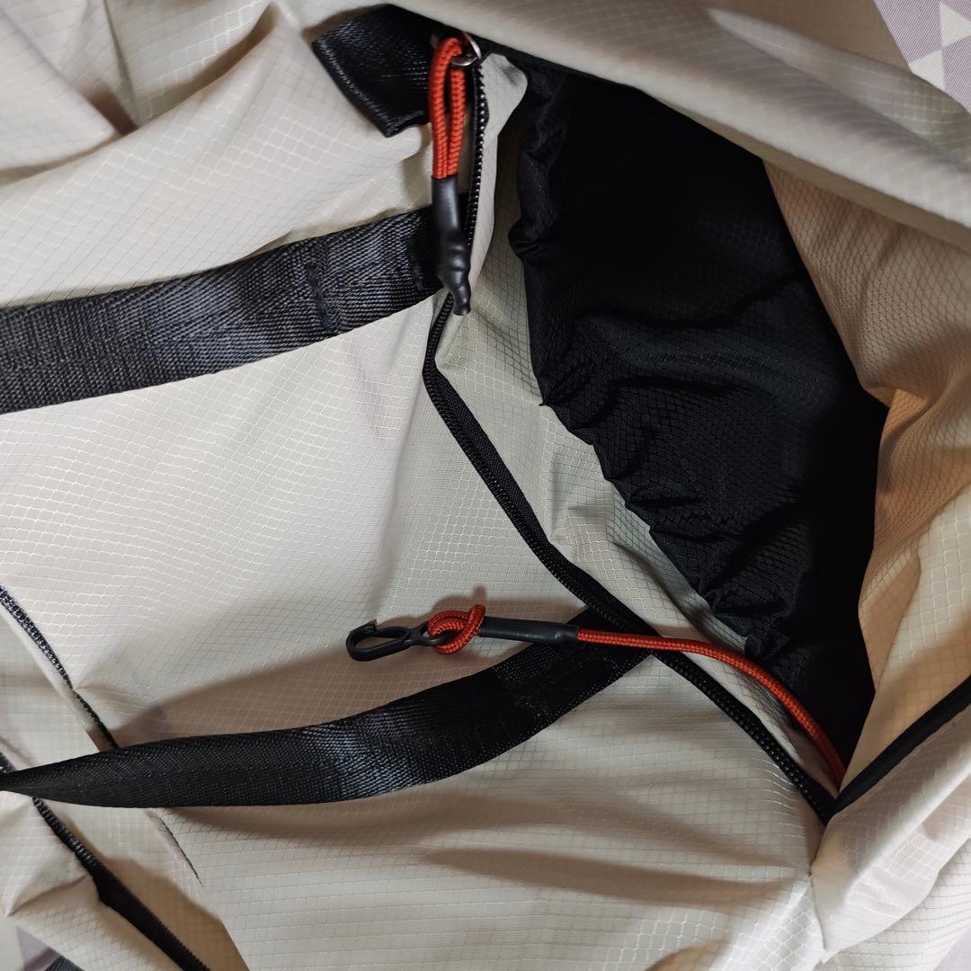 Bellroy Lite 30L ショルダーバッグ 2WAYバッグ 大容量