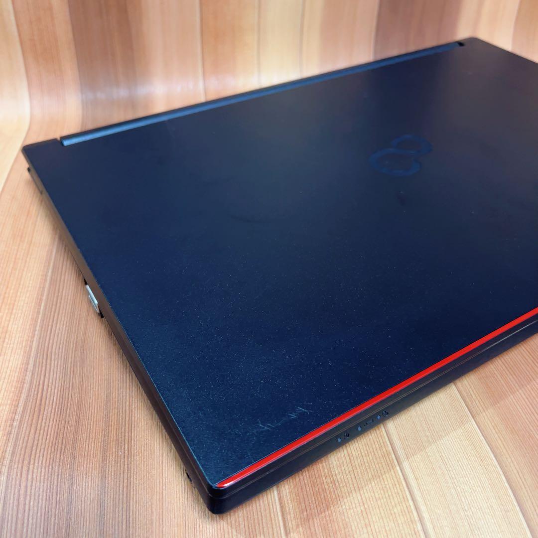 Fujitsu LIFE BOOK A5512/KX 512GB 本体161F