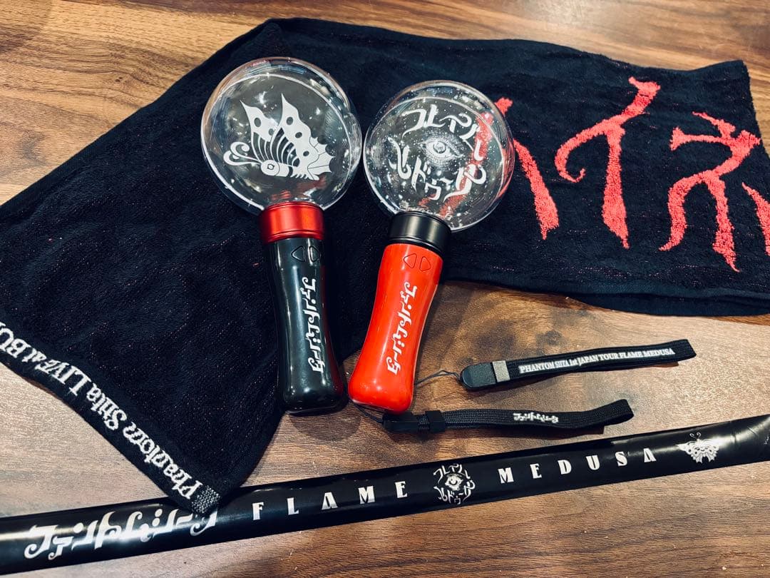 ファントムシータ　ハイネタオル　ペンライト2本セット　おまけメドゥーサ銀テ付き